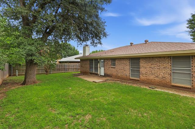 Building Photo - 7208 Misty Meadow Dr S