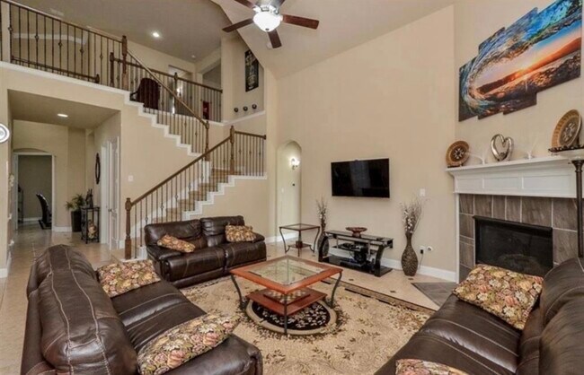 Building Photo - 11111 Glasgill Ct