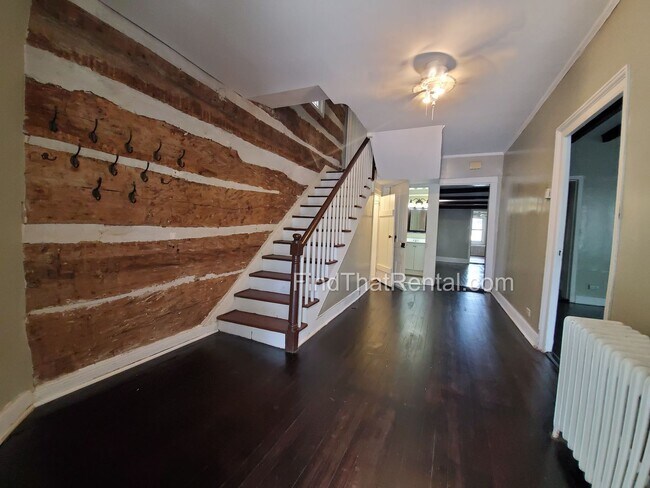 Building Photo - Spacious 1790s Gem in downtown Carlisle: Pet-Friendly, Fenced Yard, Laundry, Screened Porch, Near...