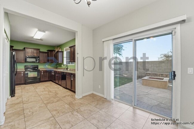 Building Photo - 7508 S 27th St