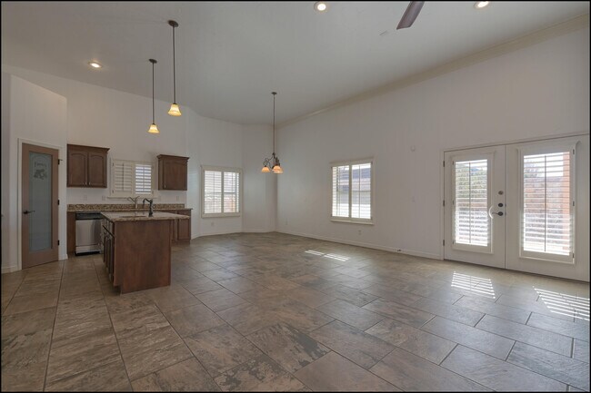 Building Photo - 3065 Snowy Point Dr