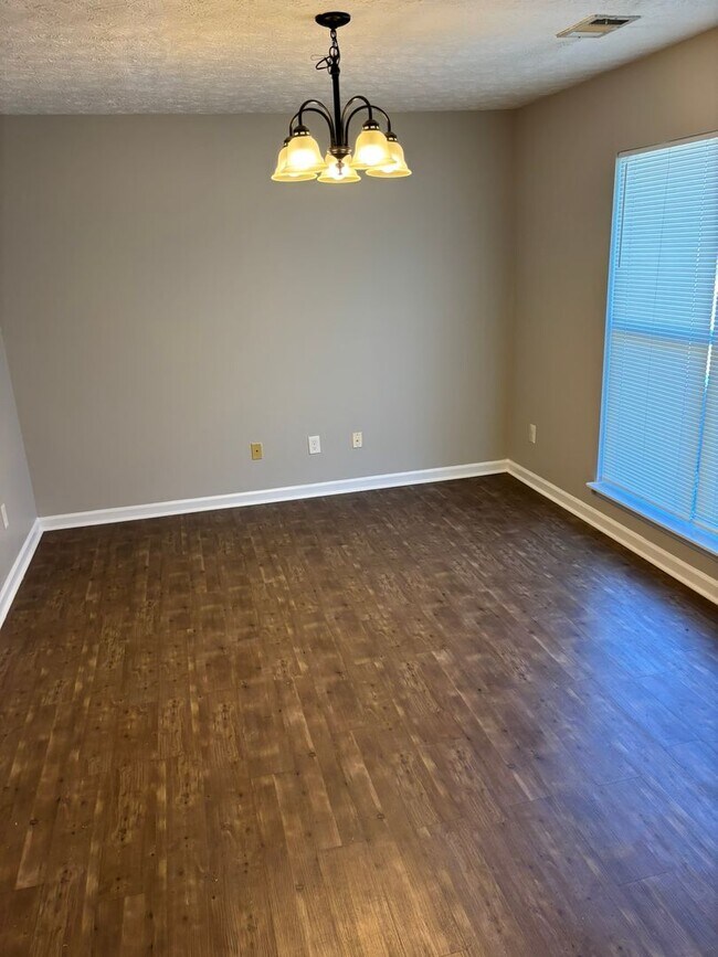 Building Photo - Located off of St Marys Road