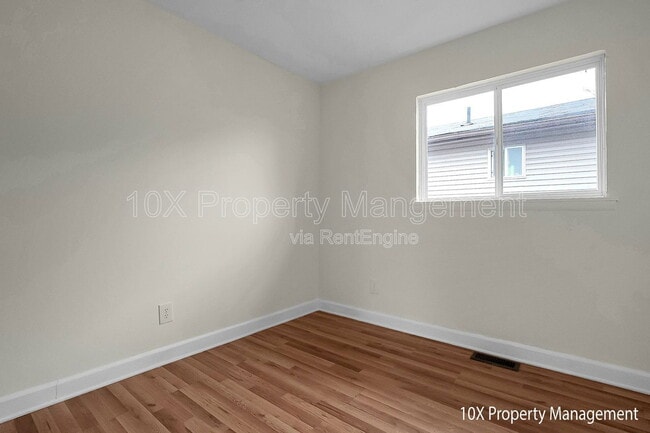 Building Photo - 1814 E Maynard Ave