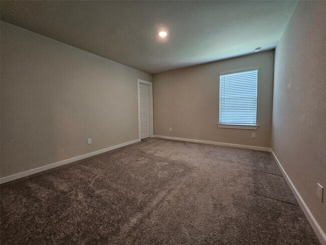 Building Photo - 22039 Juniper Crossing Dr