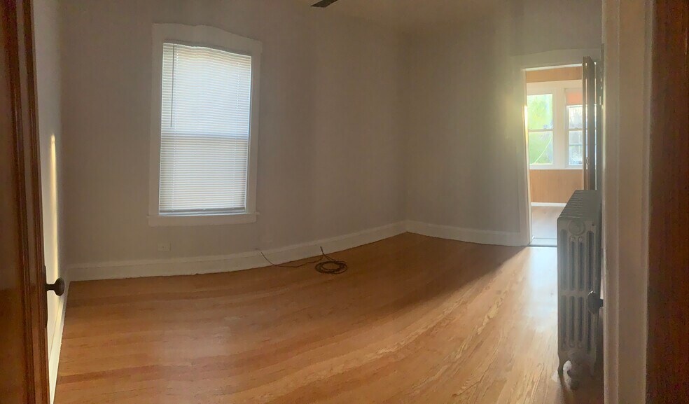 Building Photo - 4904 N Marmora Ave
