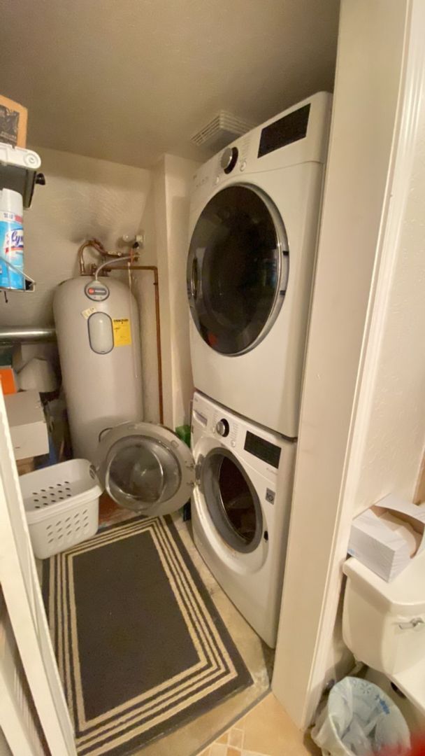 Building Photo - Lakeview Property in Hauser