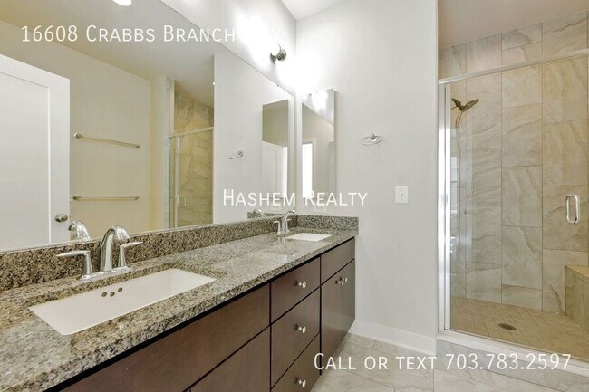 Building Photo - 16608 Crabbs Branch Way