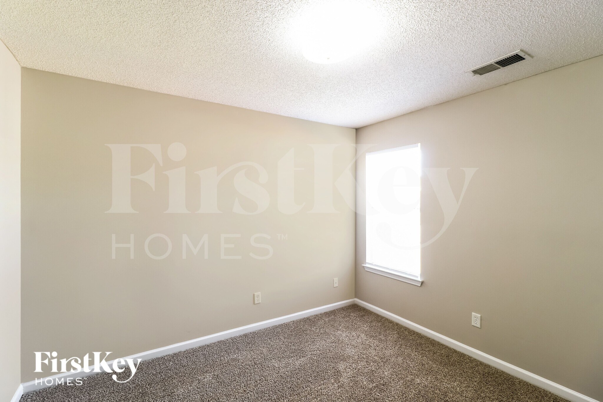 Building Photo - 1523 Beringer Dr