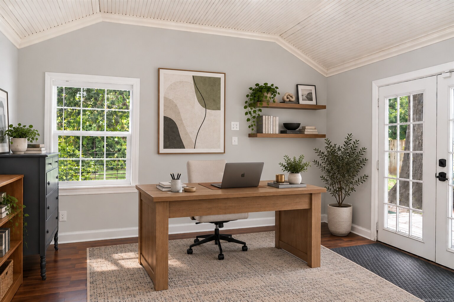 Bonus Room - 2539 E 17th St
