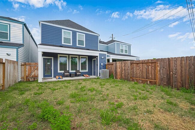 Building Photo - 10405 Hadley Pk Trl