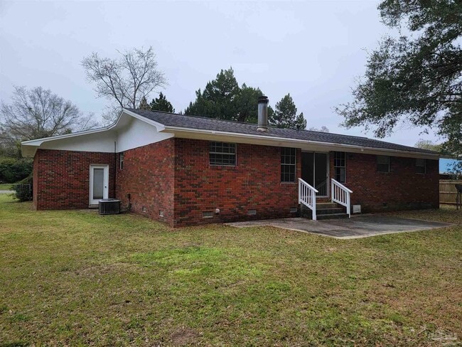 Building Photo - 917 N 70th Ave