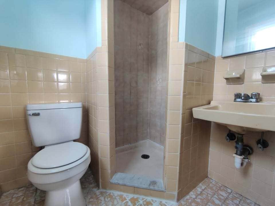 Building Photo - 809 Kennedy Blvd