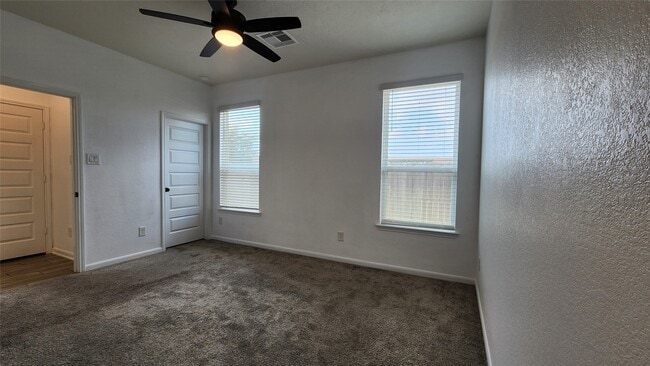 Building Photo - 9818 Mls Fld Dr