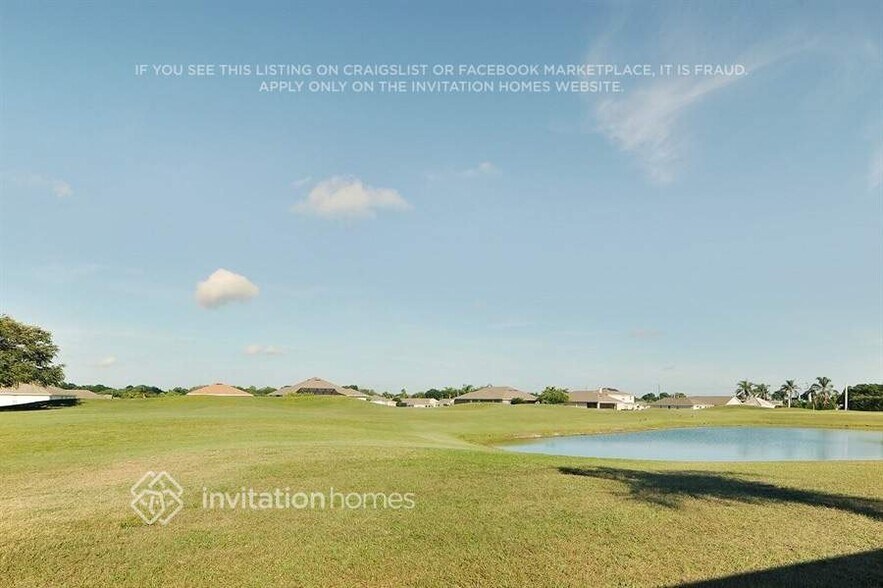 Building Photo - 7077 Hazeltine Cir