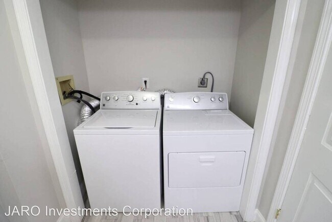 Building Photo - 4 br, 2 bath House - 41 Adams Street