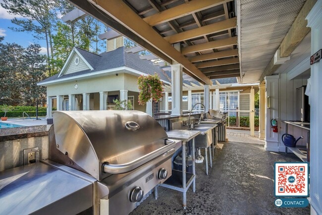 Building Photo - Bright & Spacious Hilton Head Island - Best Location!