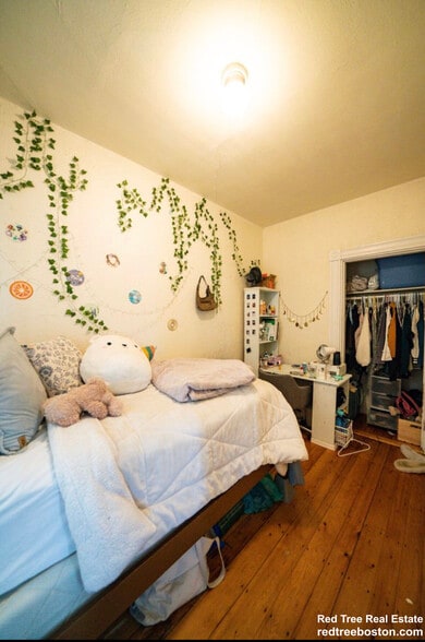 Building Photo - 133 St Alphonsus St