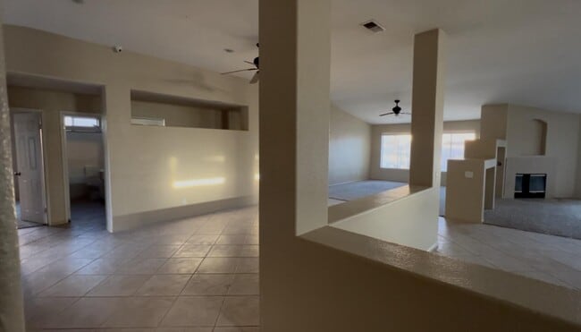 Building Photo - 47750 Mirage Way