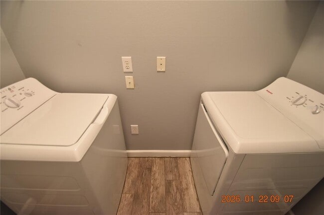 Building Photo - 18573 Bridle Club Dr