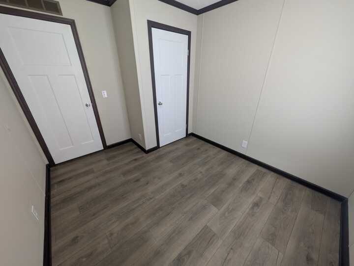 Building Photo - 16213 Normandy St