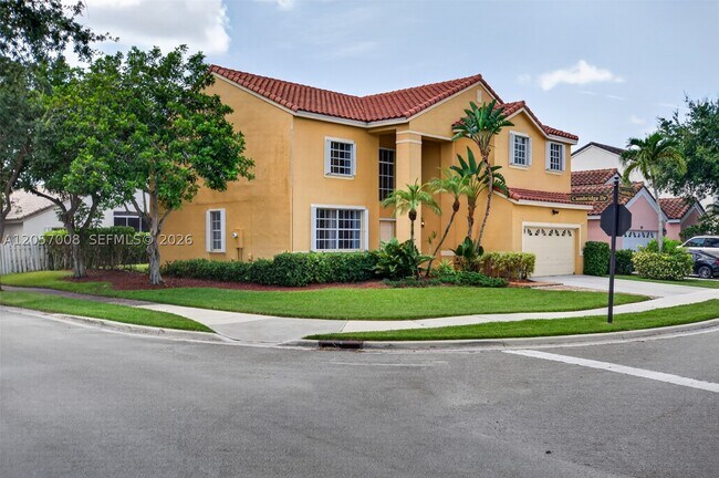 Building Photo - 498 Cambridge Ln