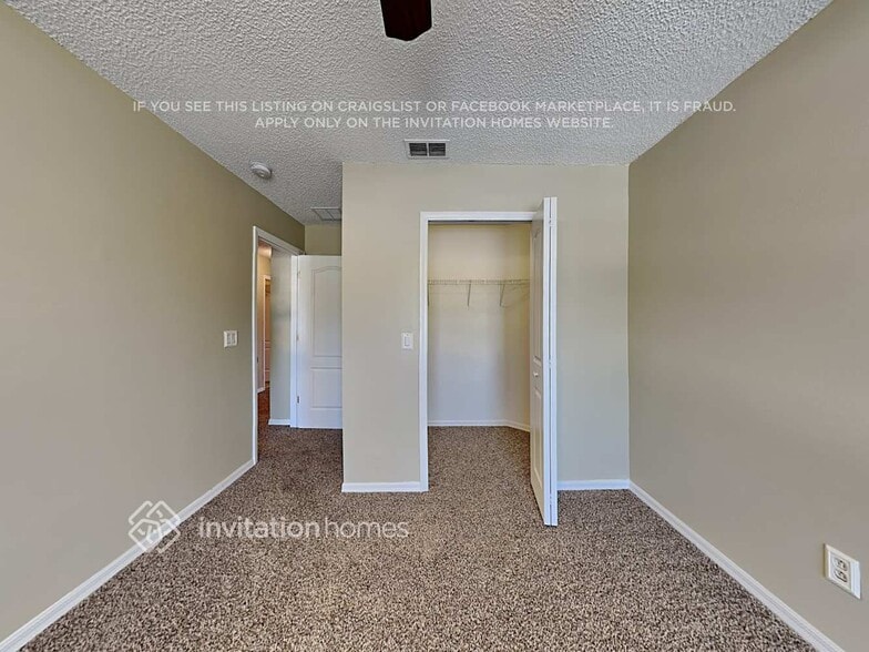 Building Photo - 15142 Quailmoor St