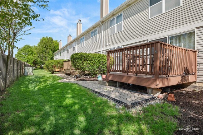 Building Photo - 3250 Cool Springs Ct