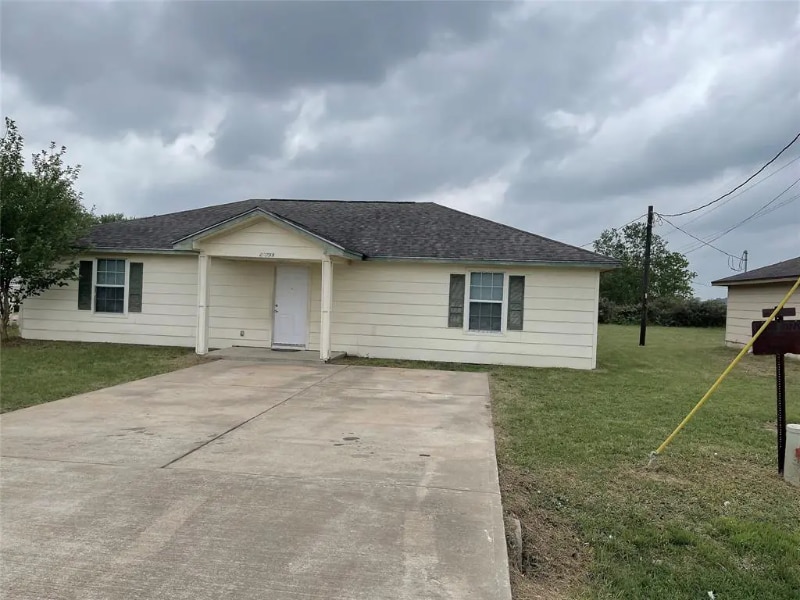 Front - 20799 Pine Island Rd