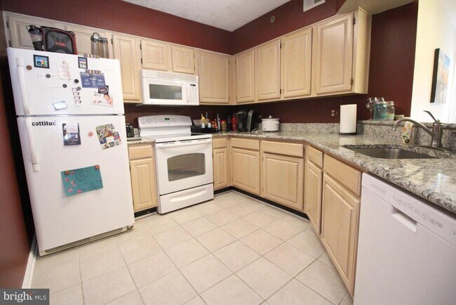 Building Photo - 1200 Braddock Pl