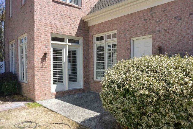 Building Photo - 865 Schilling Farm Cir