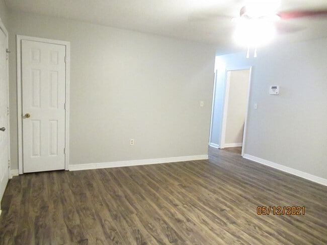 Building Photo - 6040 Acton Rd