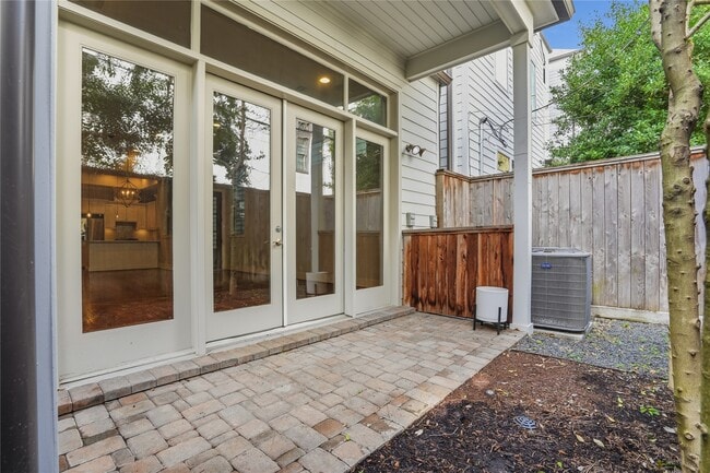 Building Photo - 4734 Aftonshire Dr