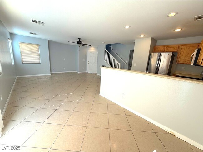 Building Photo - 1140 Lilac Charm Ave