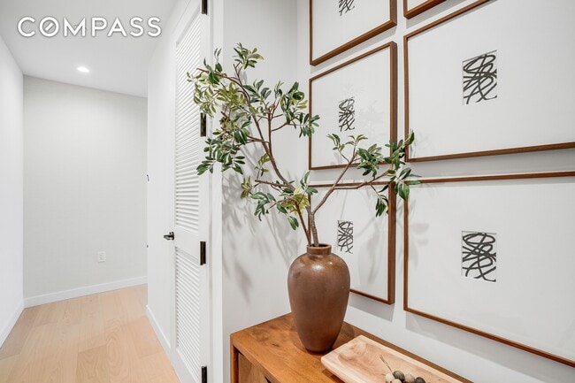 Building Photo - 480 Kent Ave