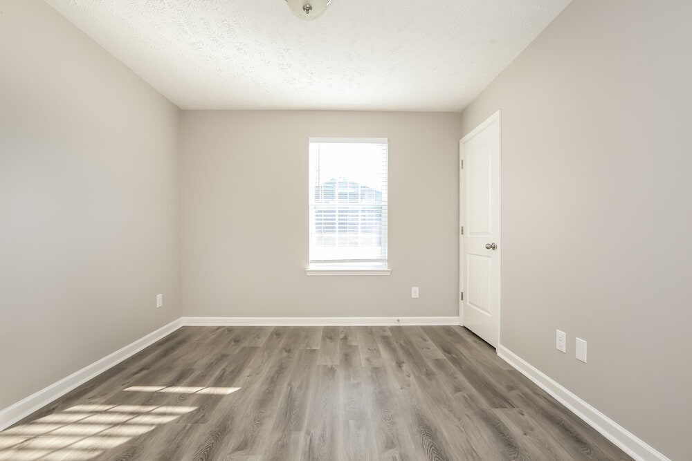 Building Photo - 8481 Lawson Dr