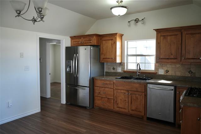 Building Photo - 1590 N Race