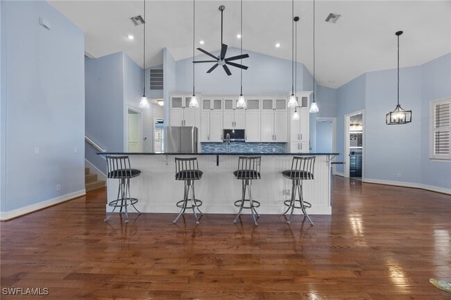 Building Photo - 5328 Mayfair Ct