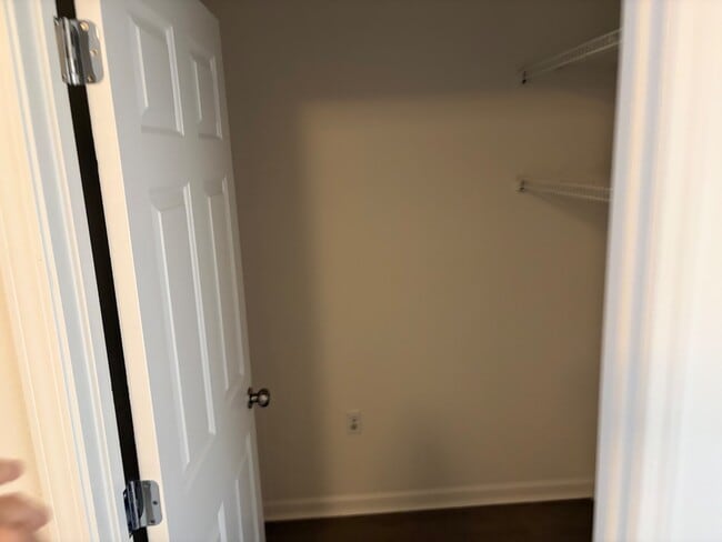 Building Photo - 50037 Kevin Dr