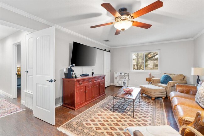 Building Photo - 1808 Chincoteague Way
