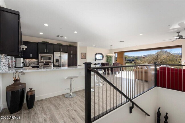 Building Photo - 10260 E White Feather Ln