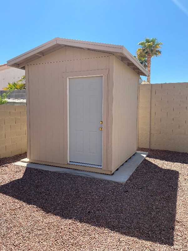 Building Photo - 419 Yarnell Dr