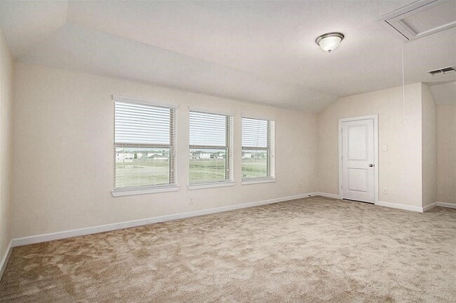 Building Photo - 8703 Seguin Cove Ln