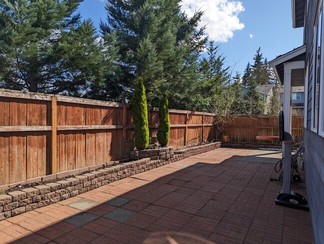 Fully paved backyard - 3724 196th Pl SE