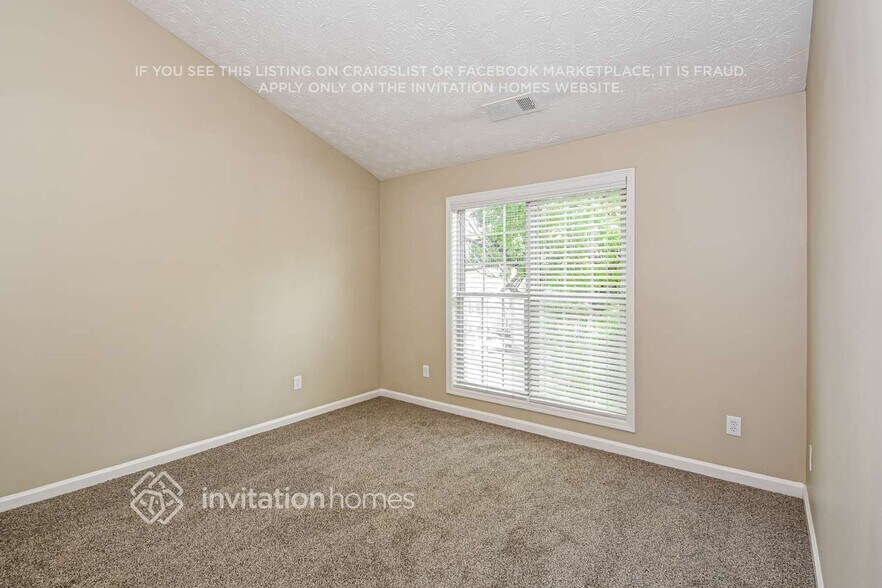 Building Photo - 1652 Tunbridge Ln