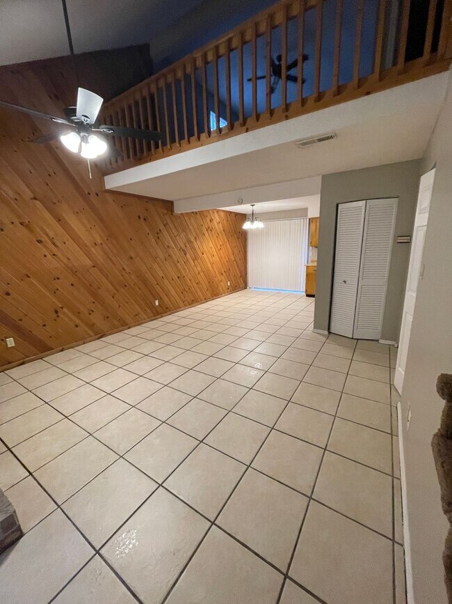 Building Photo - 3407 Maple Creek Ln