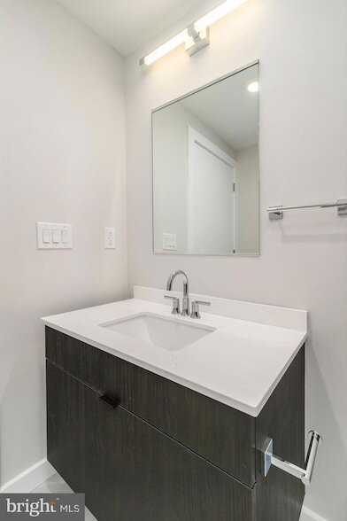 Building Photo - 3449 Scotts Ln