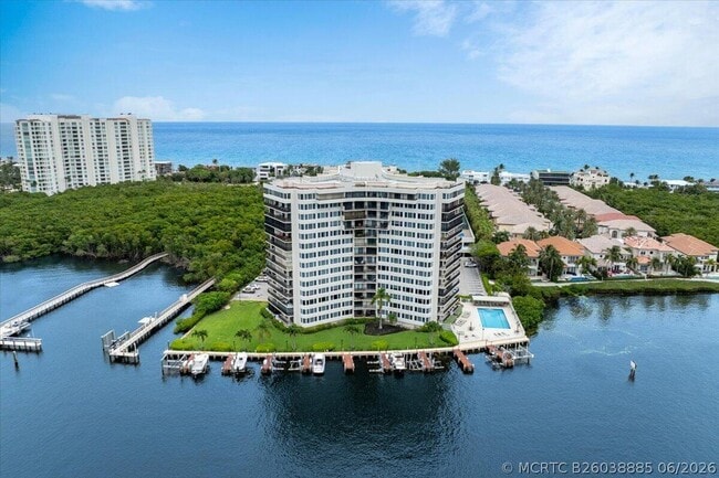 Building Photo - 3912 S Ocean Blvd
