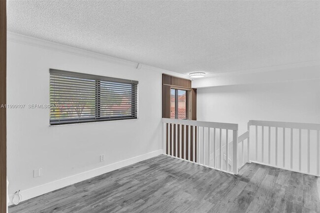 Building Photo - 17532 NW 61st Ct N