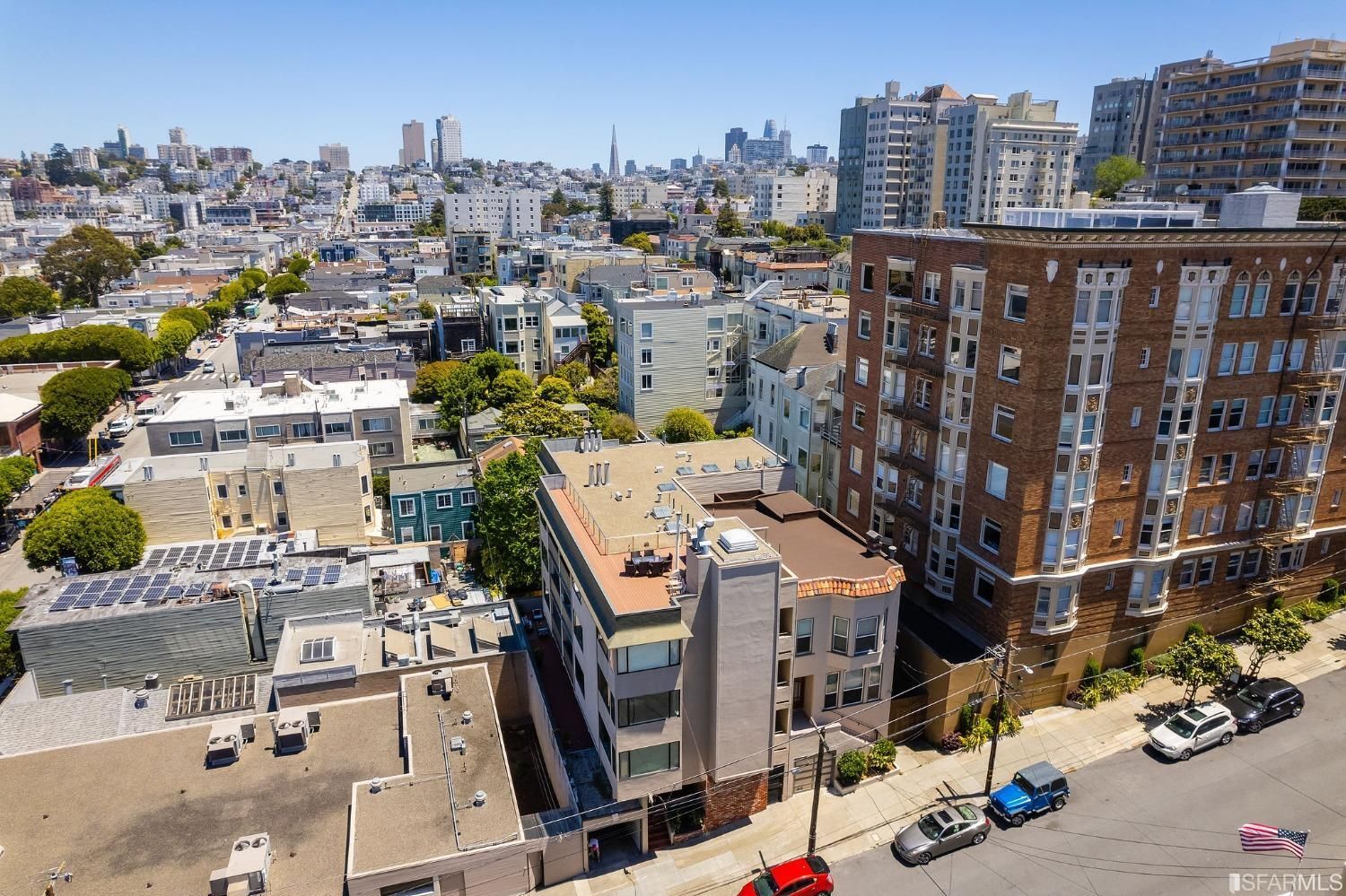 Condo building drone view - 2920 Buchanan St
