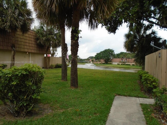 Building Photo - 597 Green Springs Pl